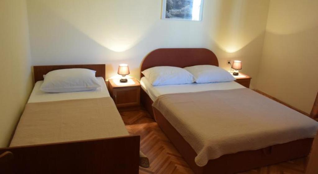 Apartment Julietta พิโรวัซ ภายนอก รูปภาพ